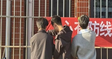 筑牢校园反诈防线 守护学子青春平安——BEAT365英国官网汽车工程学院开展反诈宣传系列活动